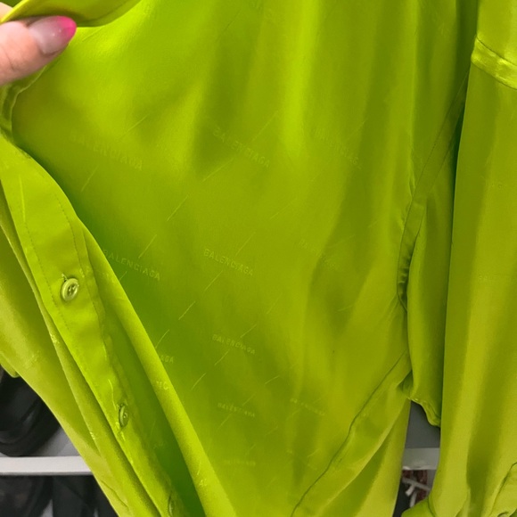 Silk over sized Balenciaga blouse with tone on tone print size 34 - Picture 3 of 5